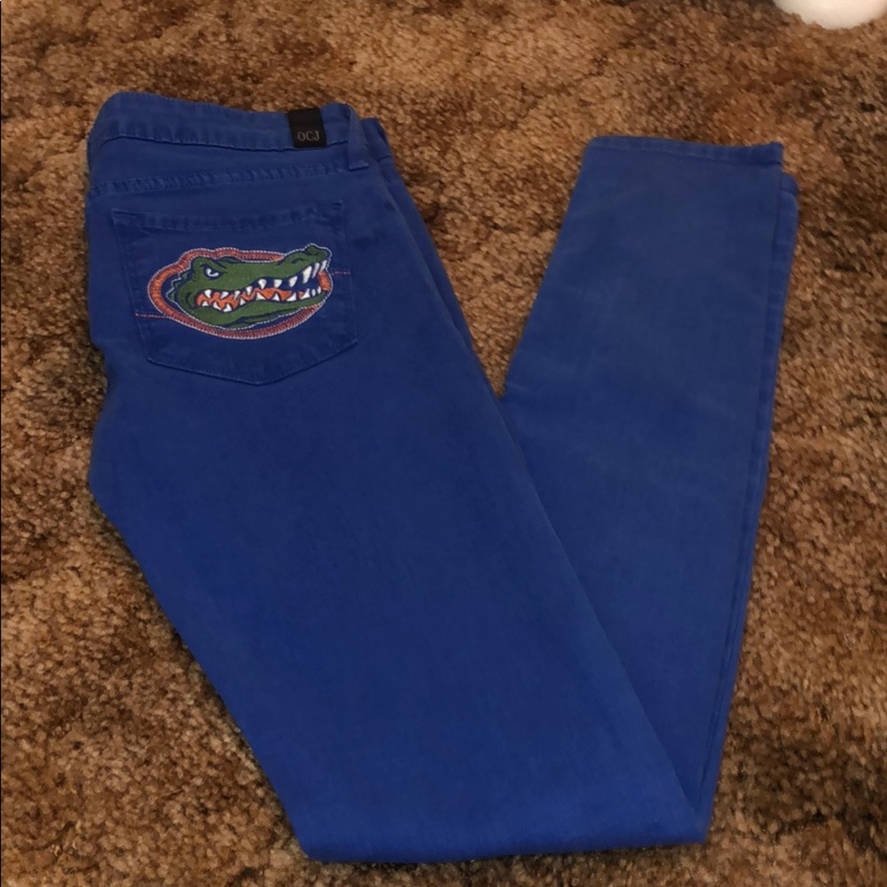 Gator jeans